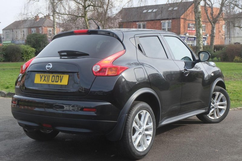 NISSAN JUKE