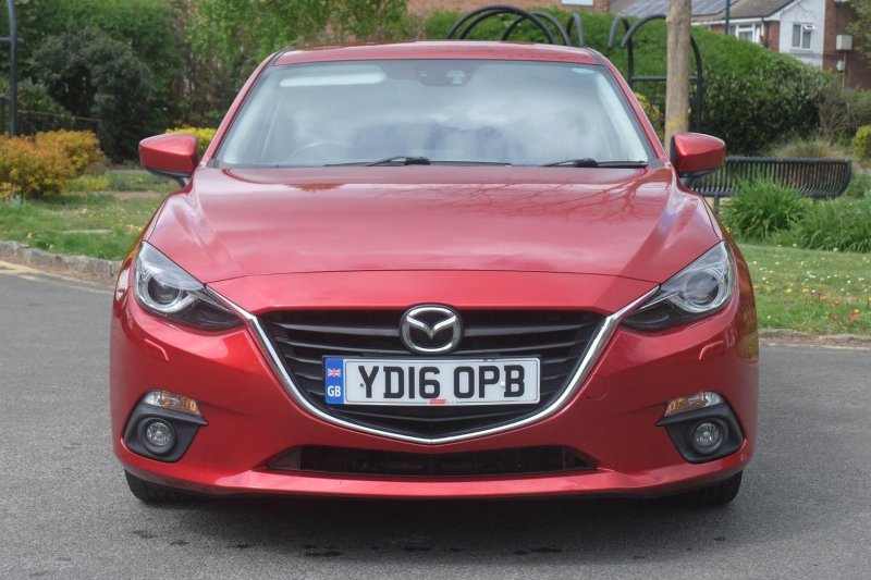 MAZDA MAZDA3