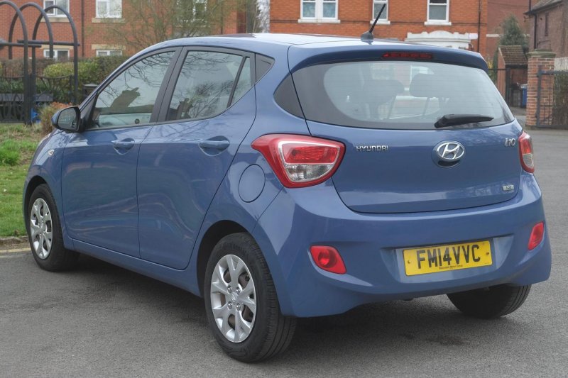 HYUNDAI I10