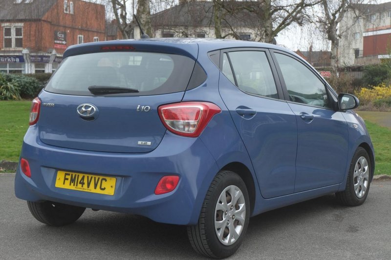 HYUNDAI I10