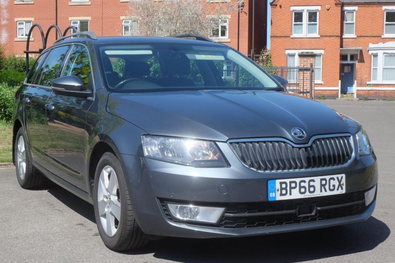 SKODA OCTAVIA