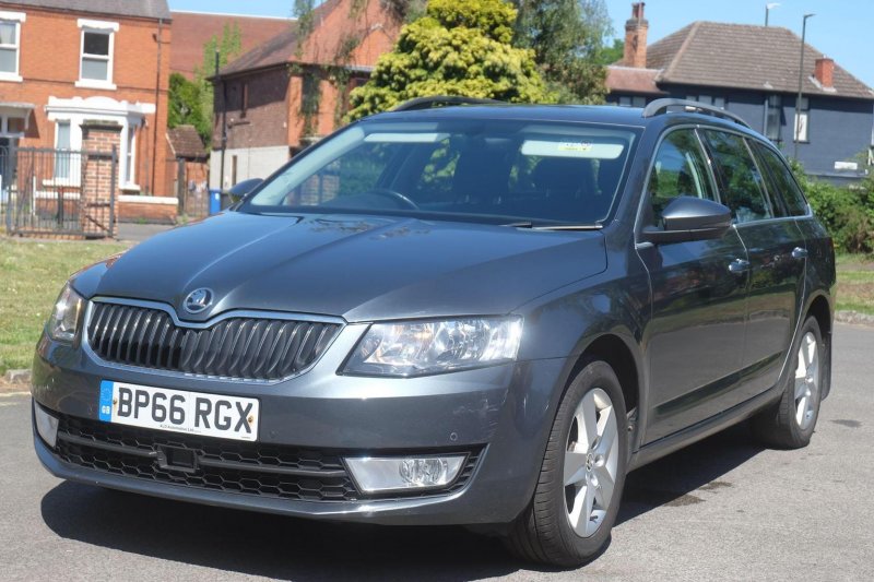 SKODA OCTAVIA