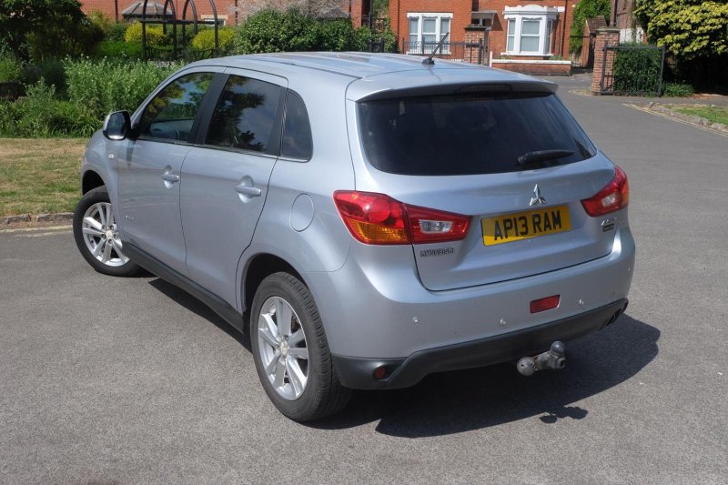 MITSUBISHI ASX
