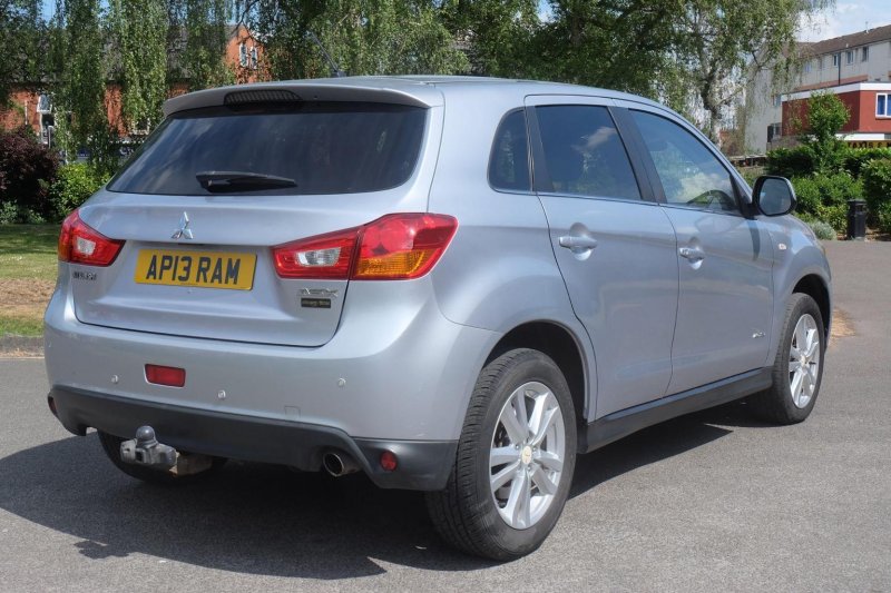 MITSUBISHI ASX