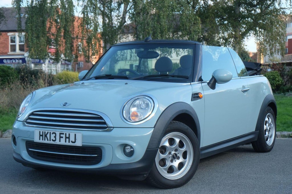 2013 MINI Convertible
